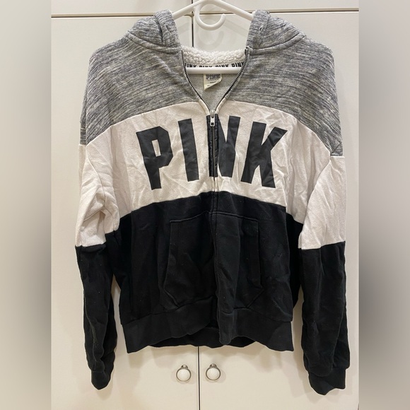 Sherpa Hoodie PINK Victoria’s Secret Zip Up - Picture 3 of 8